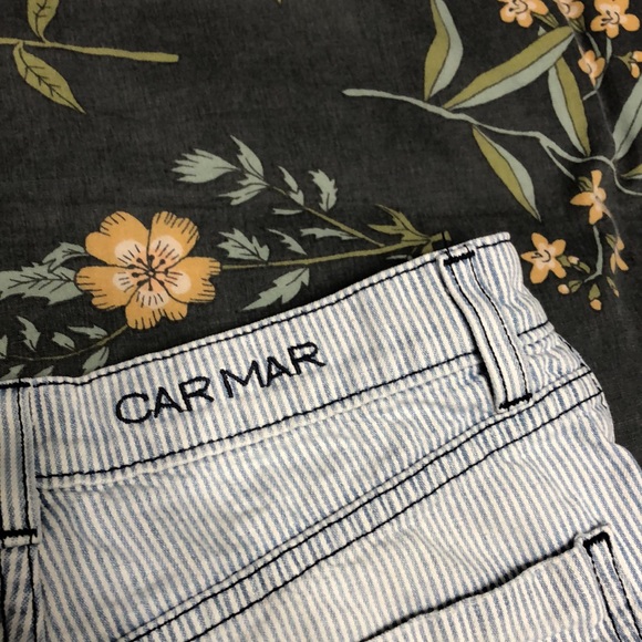 Carmar Striped Mid-Rise 100% Cotton Denim Distressed Jean Shorts Blue and White - Picture 8 of 8